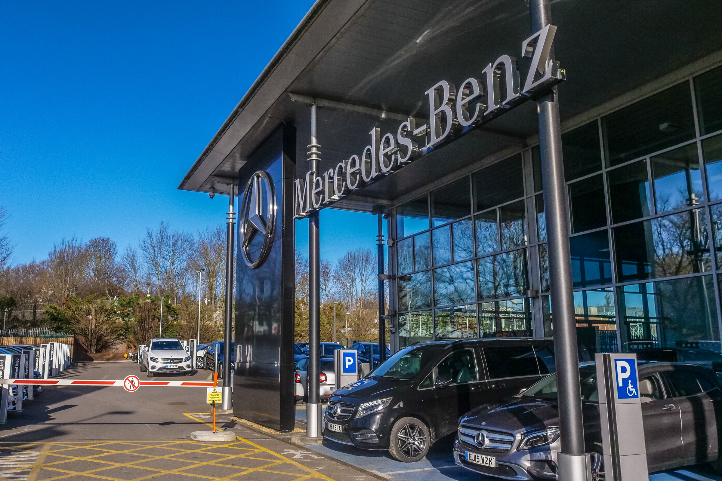 Mercedes Benz Car Dealership Vfund